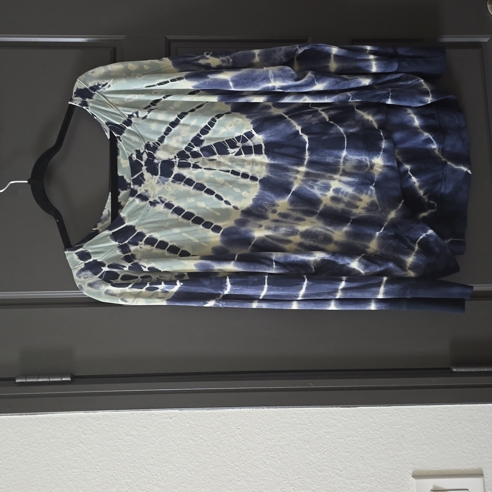 Blue Sky Navy and White Tie-Dye Sweatshirt